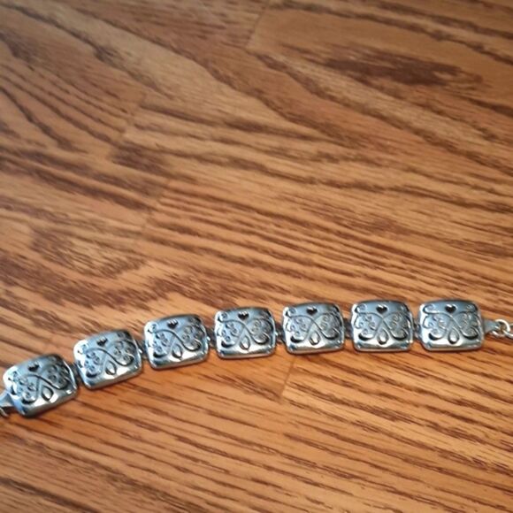 BRIGHTON "Sweet Harmony" Vintage Cut-Out Scroll Bracelet - Picture 3 of 7